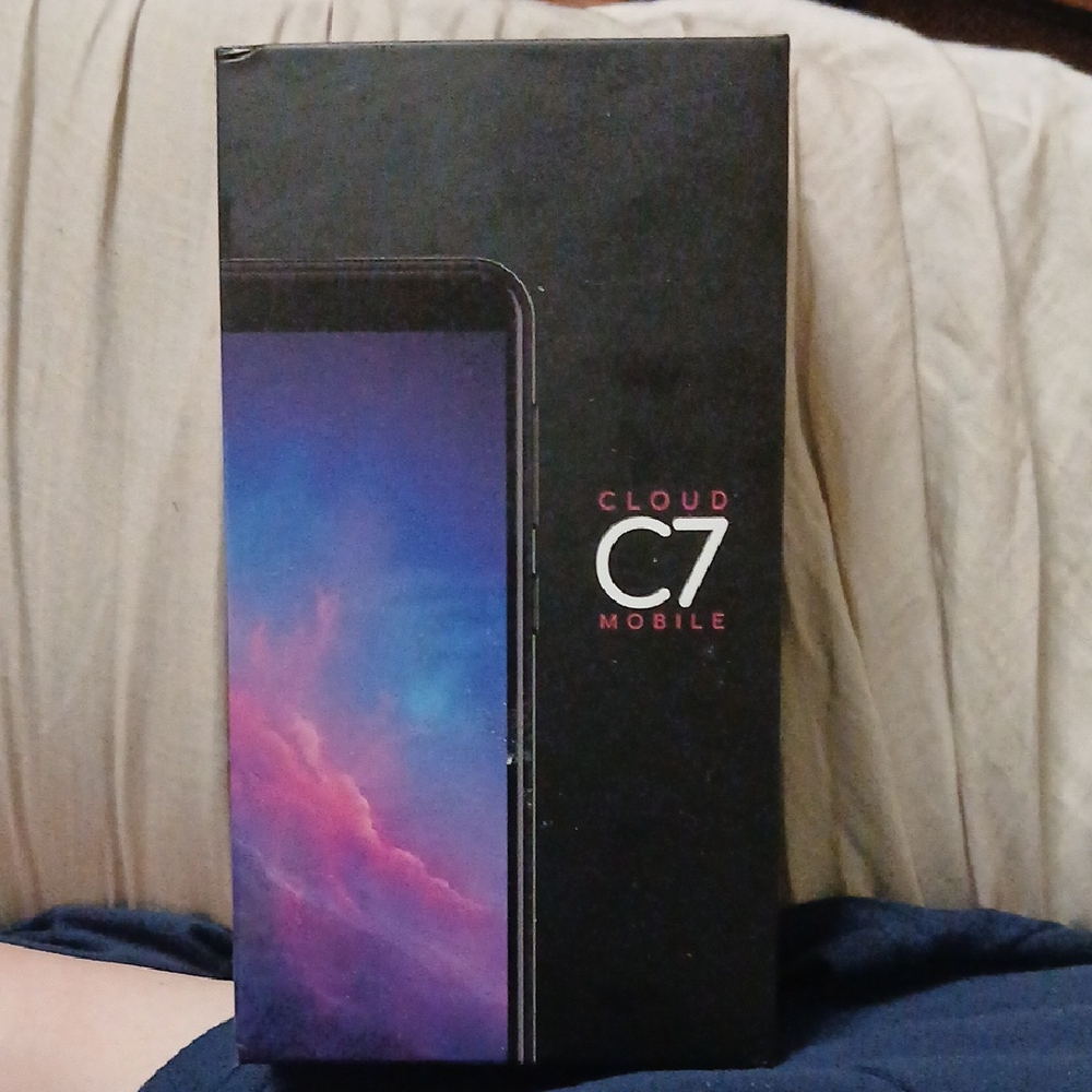 Cloud Mobile C7 Smartphone